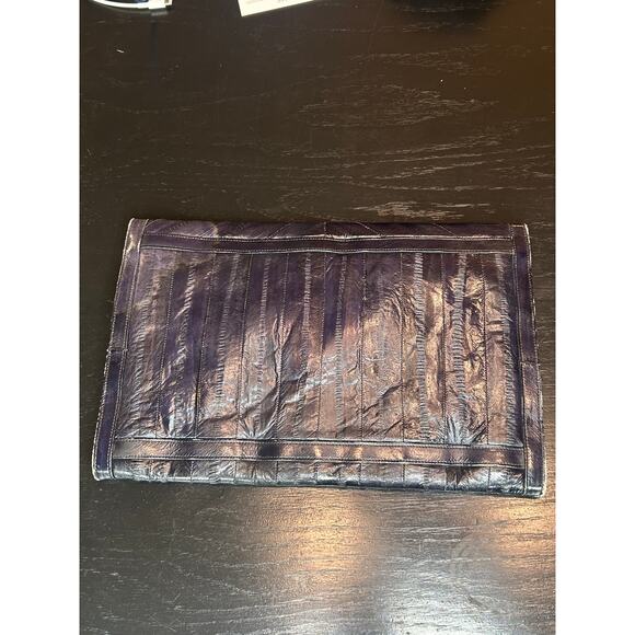 Vintage Eel Skin- Black- Fold Clutch- some wear- retro- 12x8 in inner pockets - Picture 6 of 8